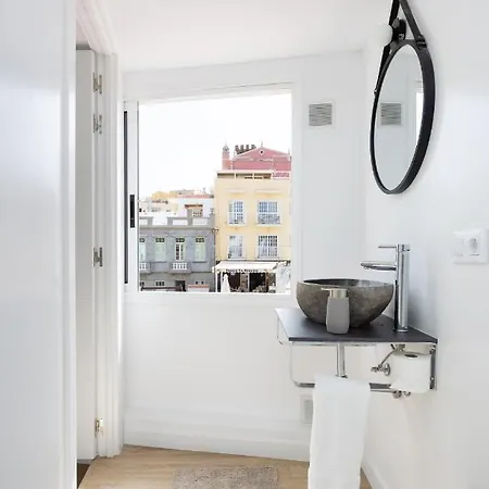 Chill And Sun By Sunkeyrents