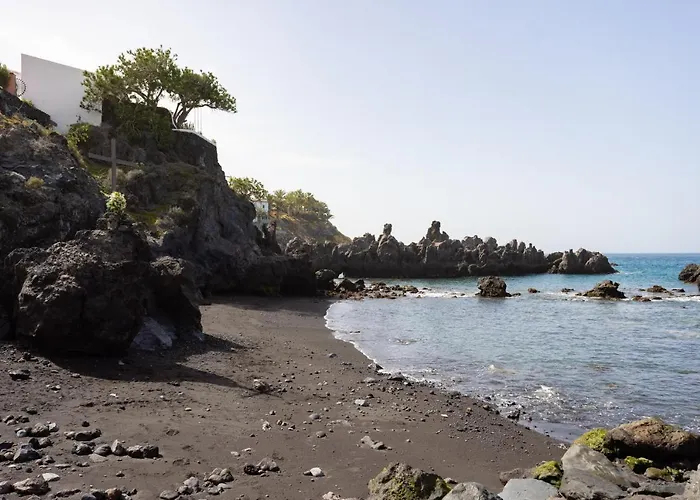 Chill And Sun By Sunkeyrents Holiday home