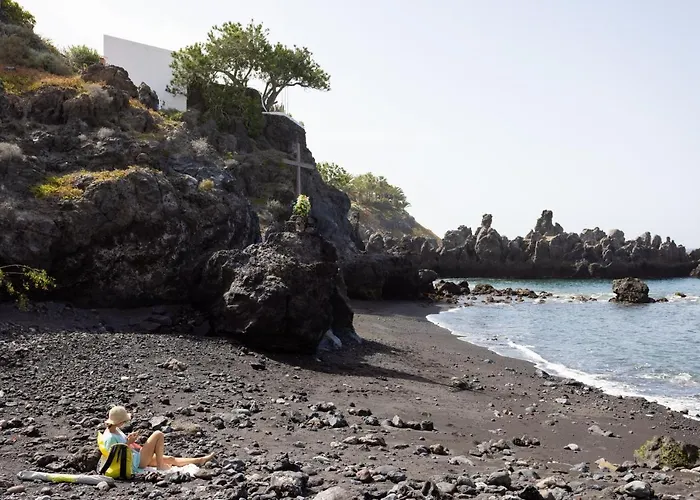 Chill And Sun By Sunkeyrents Holiday home