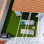 Chill And Sun By Sunkeyrents Alcalá